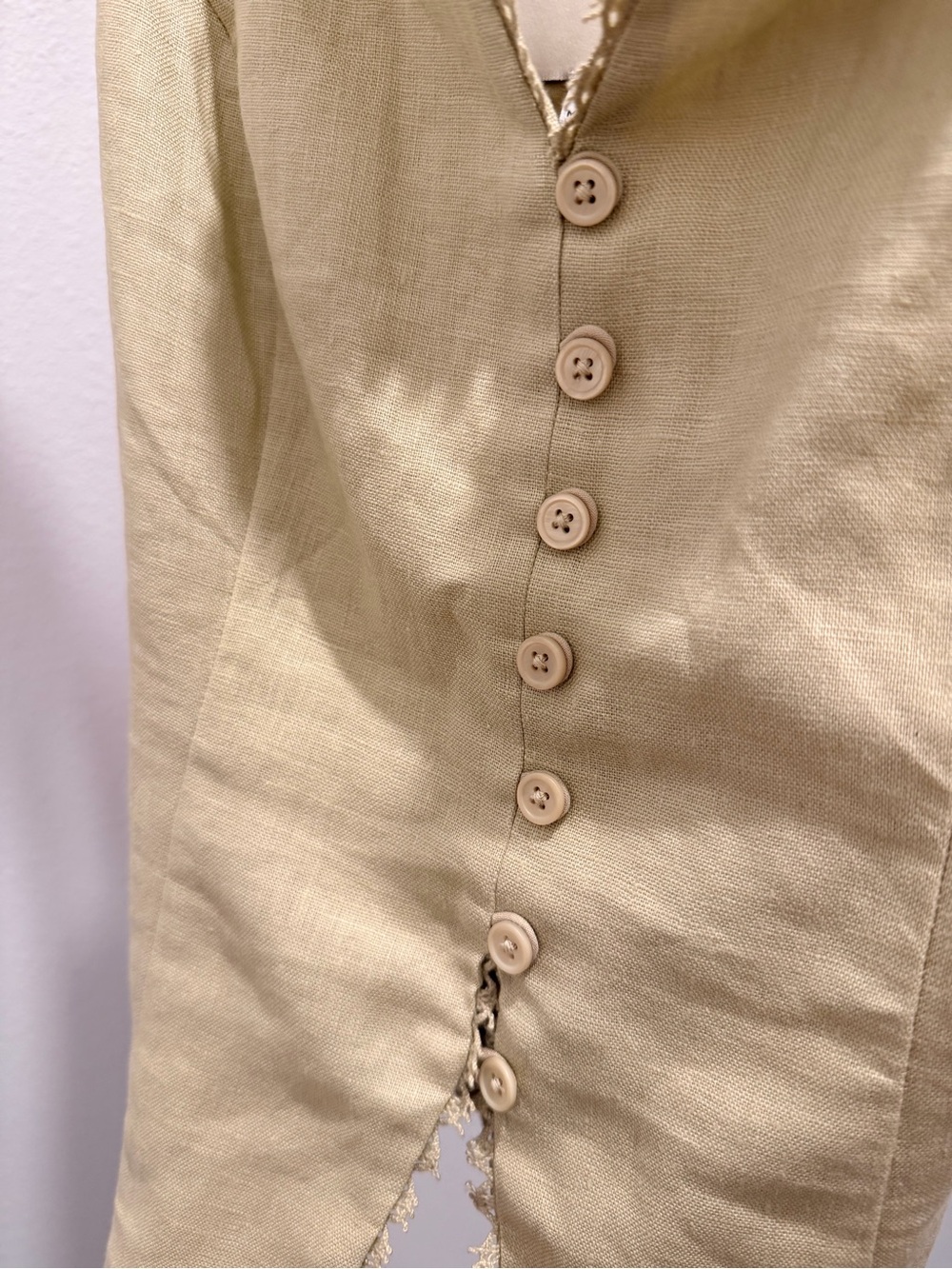 Reformation Pistachio Linen Button-Front Top - Picture 7 of 8